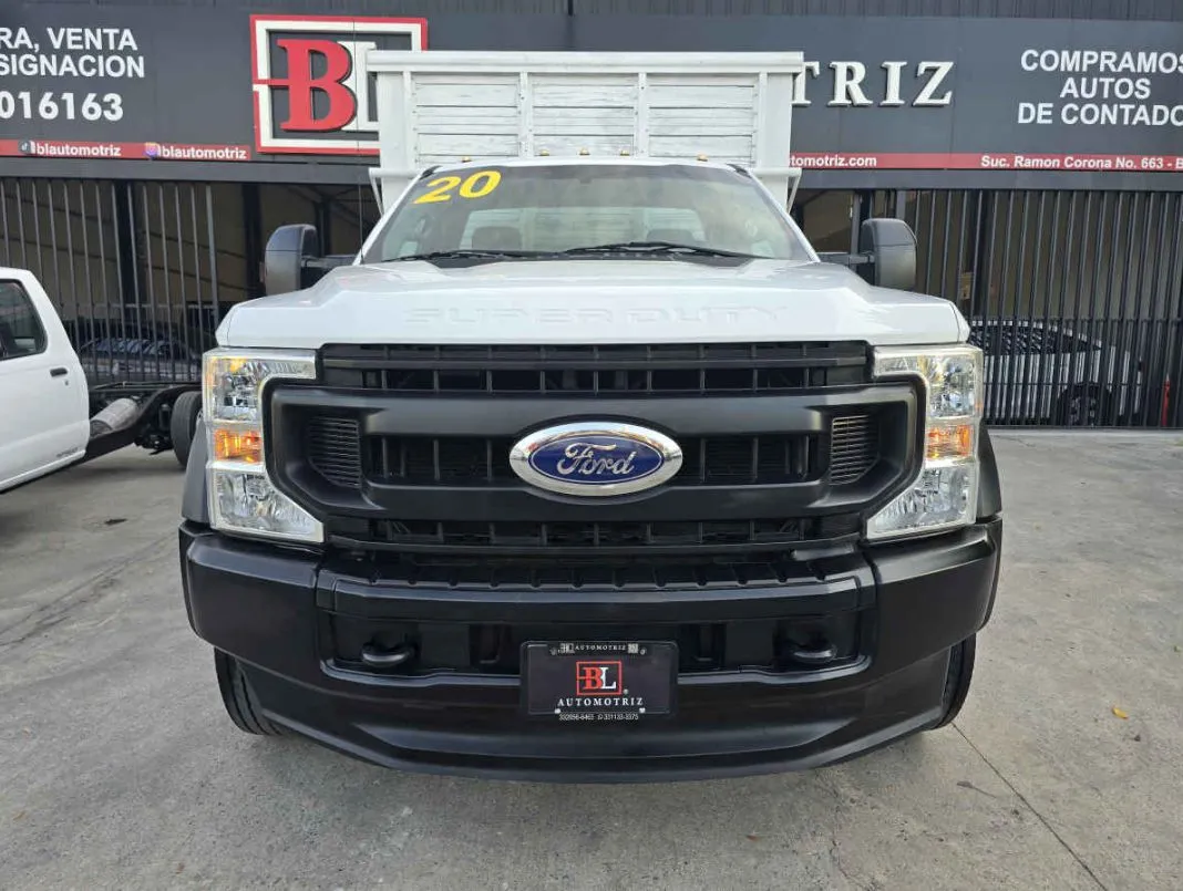 Ford F 450 2020 2p XL KTP V8/6.7/T Diesel Aut