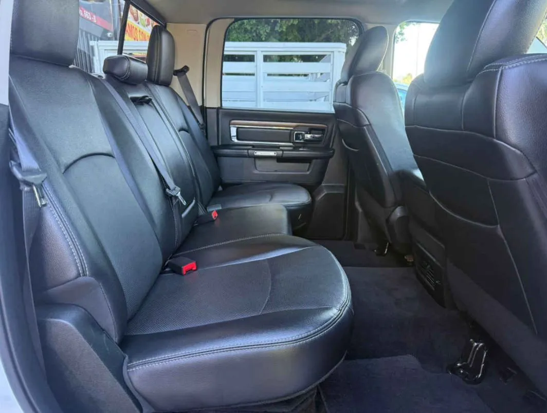 RAM Ram 1500 2017 laramie 4x2.