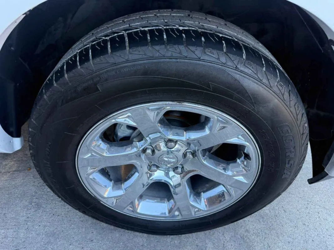 RAM Ram 1500 2017 laramie 4x2.
