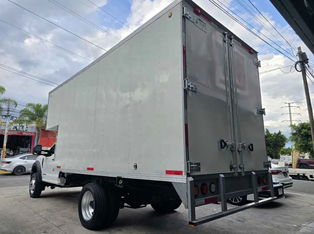 Ford F 450 2021 2p XL KTP V8/6.7/T Diesel Aut.
