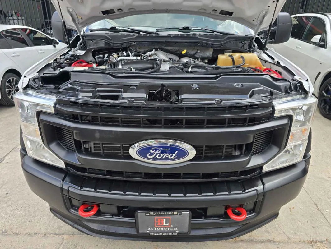 Ford F 450 2021 2p XL KTP V8/6.7/T Diesel Aut.