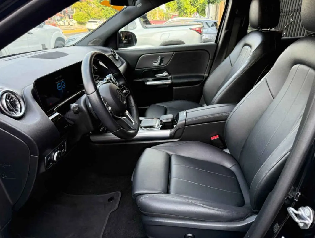 Mercedes-Benz Clase EQA 2022 5p EQA EV 300 4Matic Aut.