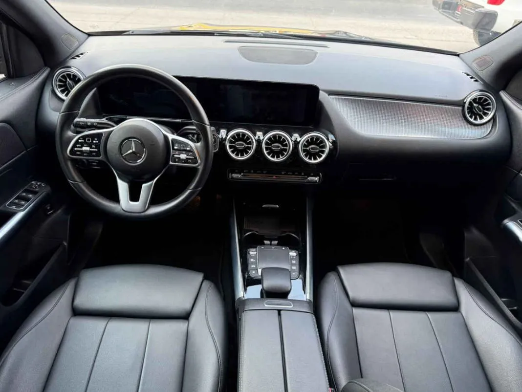Mercedes-Benz Clase EQA 2022 5p EQA EV 300 4Matic Aut.