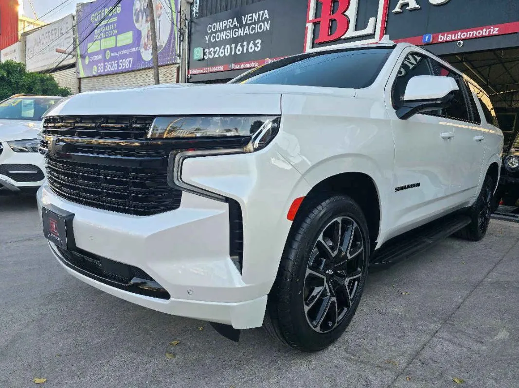 Chevrolet Suburban 2021 5p RST V8/5.3 Aut.
