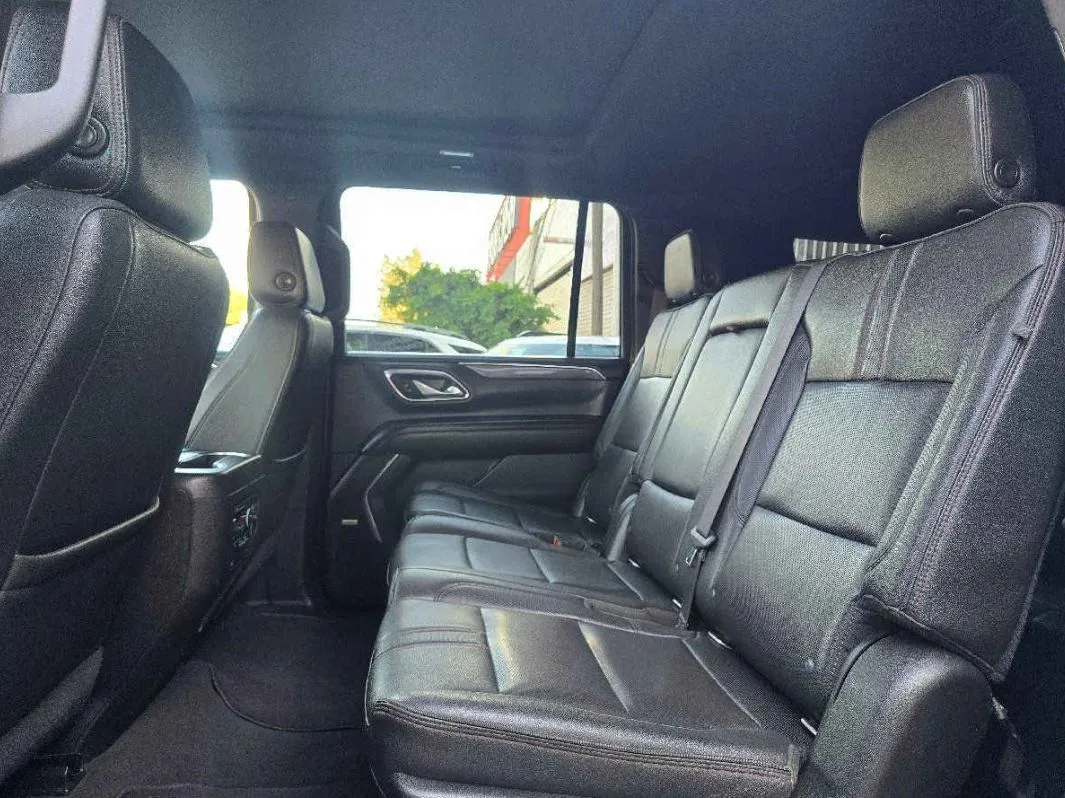 Chevrolet Suburban 2021 5p RST V8/5.3 Aut.