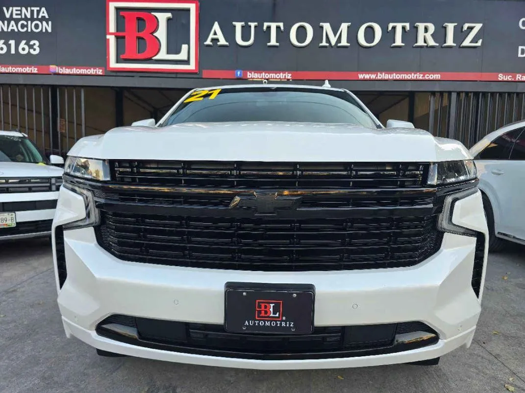 Chevrolet Suburban 2021 5p RST V8/5.3 Aut.