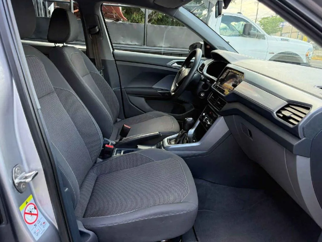 Volkswagen T-Cross 2024 5p Trendline L4/1.6 Aut.
