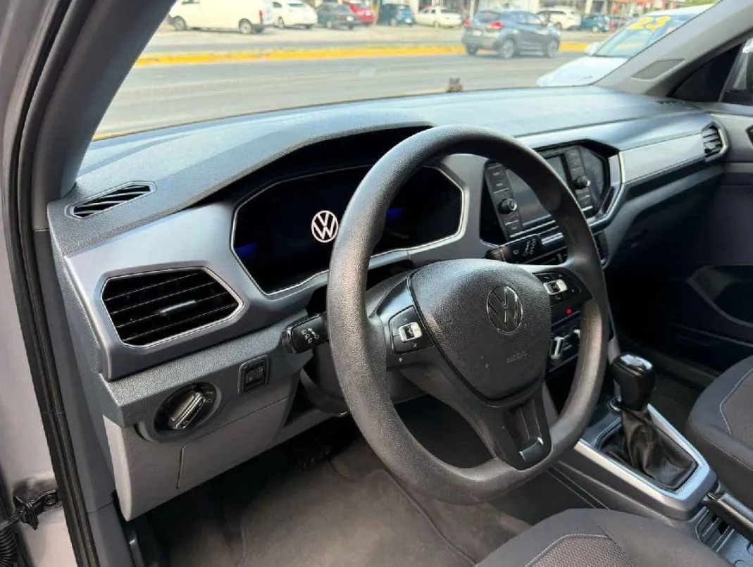 Volkswagen T-Cross 2024 5p Trendline L4/1.6 Aut.