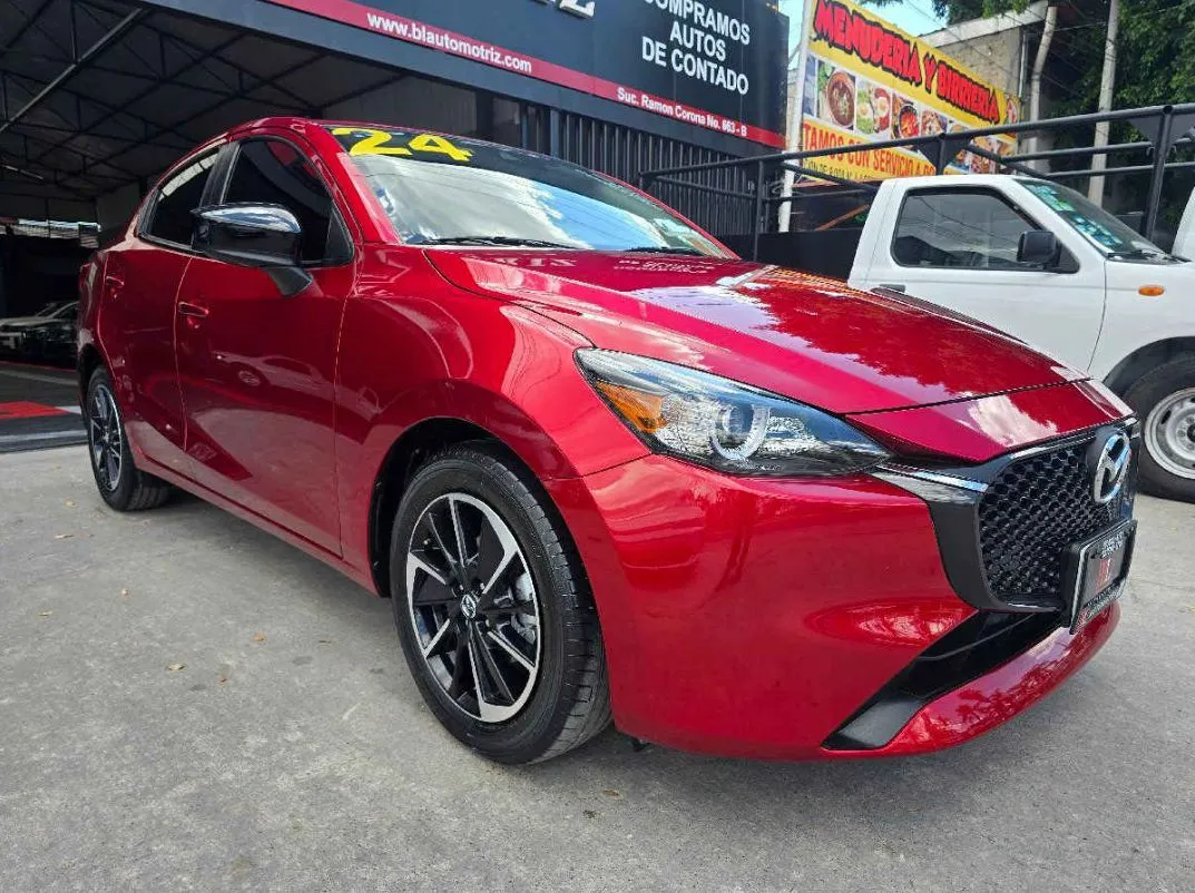 Mazda Mazda 2 2024 4p Signature L4/2.0 Aut.