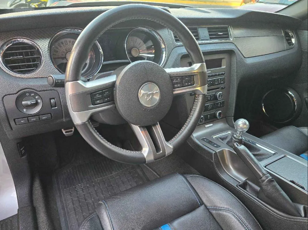 Ford Mustang 2012