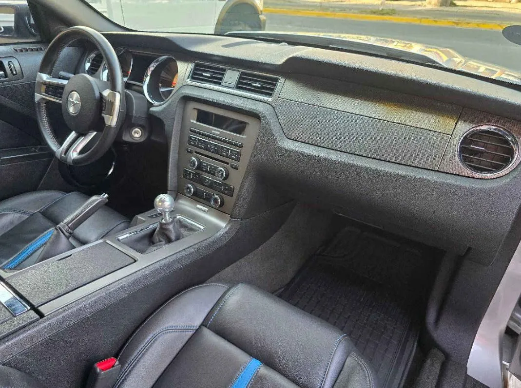 Ford Mustang 2012