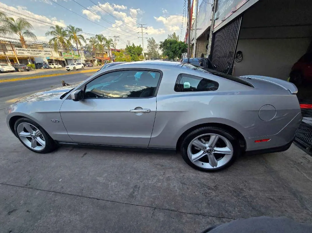 Ford Mustang 2012