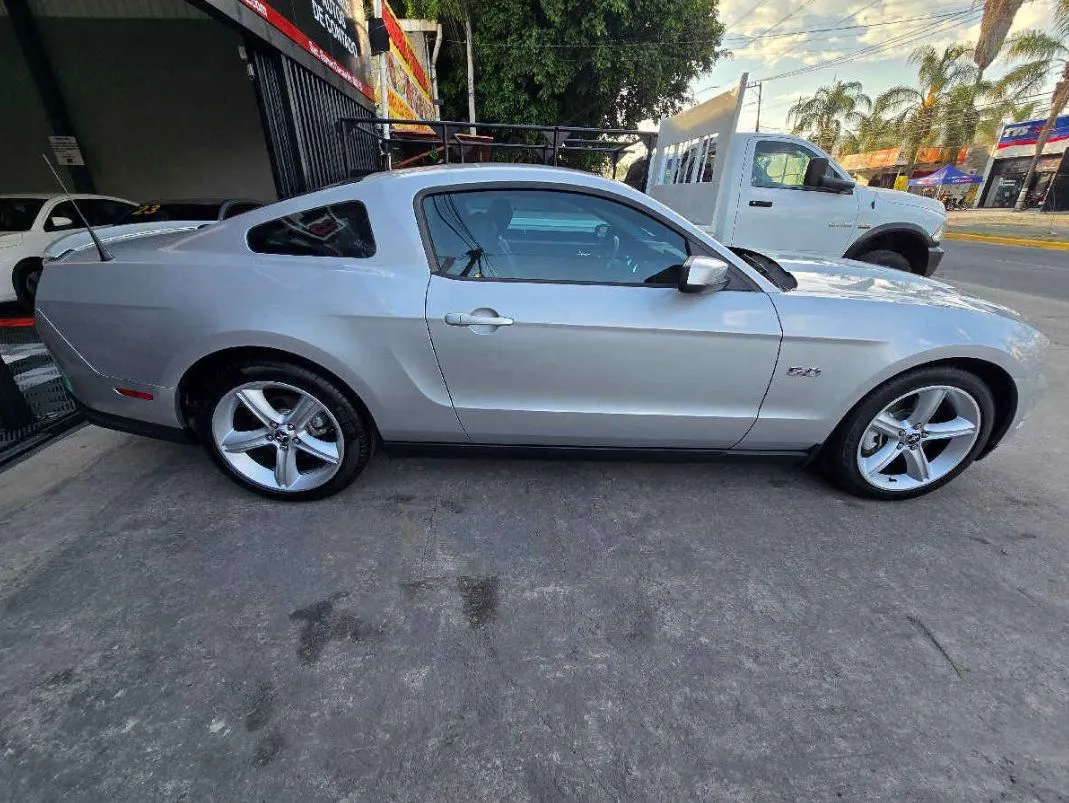 Ford Mustang 2012
