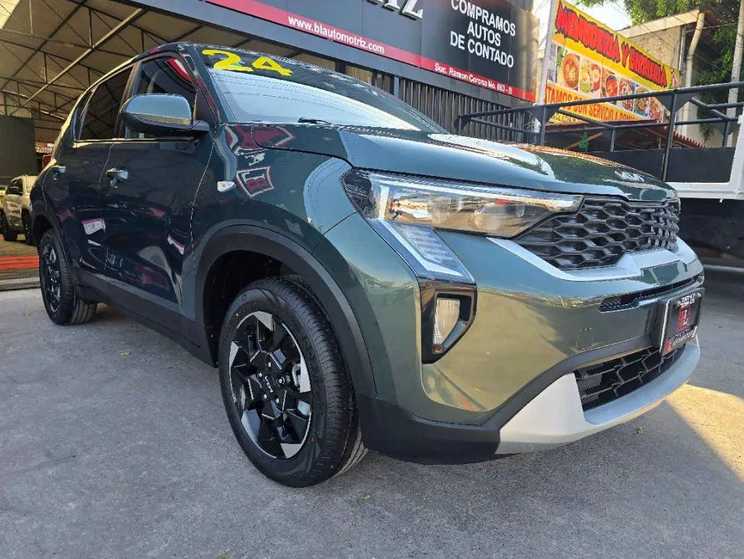 Kia Sonet 2024 5p LX L4/1.5 Man