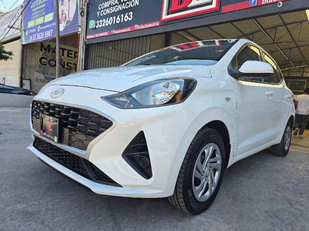 Hyundai Grand i10 2023 4p GL MID L4/1.2 Aut.