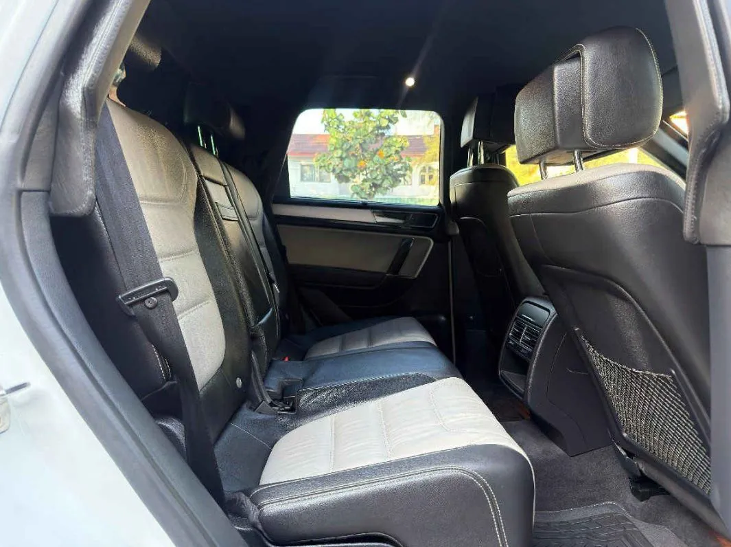 Volkswagen Touareg 2018 5p V6/3.0/TDI Aut Dynaudio.