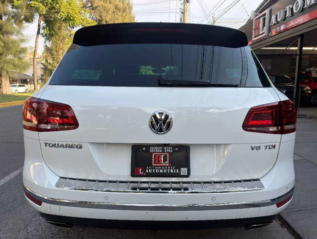 Volkswagen Touareg 2018 5p V6/3.0/TDI Aut Dynaudio.