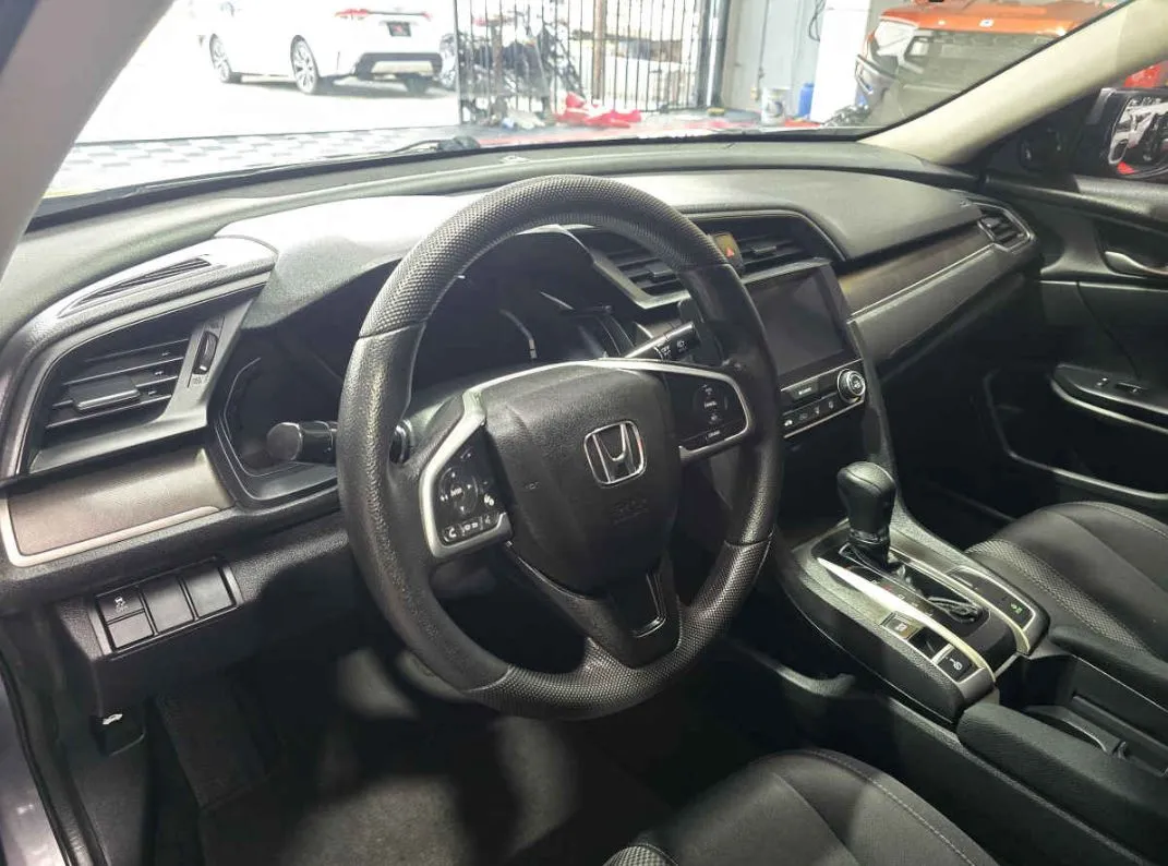 Honda Civic 2020 4p i-Style L4/2.0 Aut.