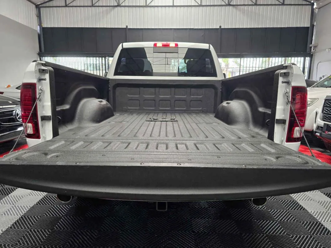 RAM Ram 1500 2020 2p Reg Cab Hemi Sport V8/5.7 Aut 4x4.