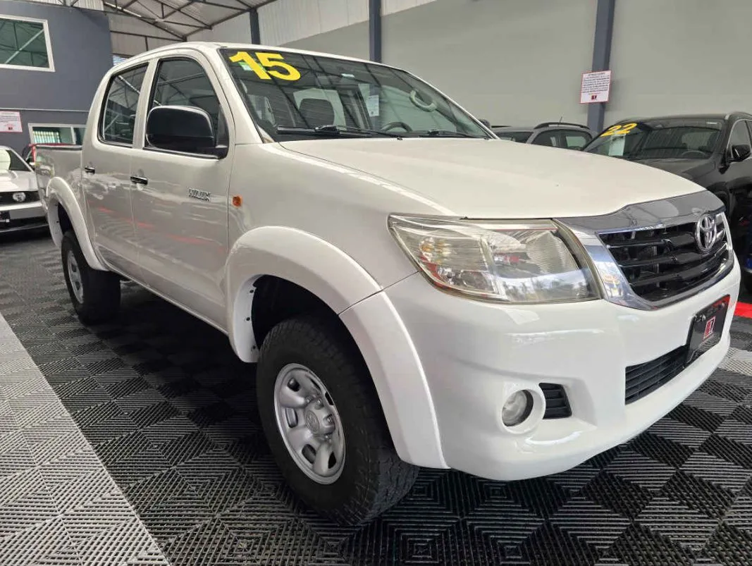 Toyota Hilux 2015.