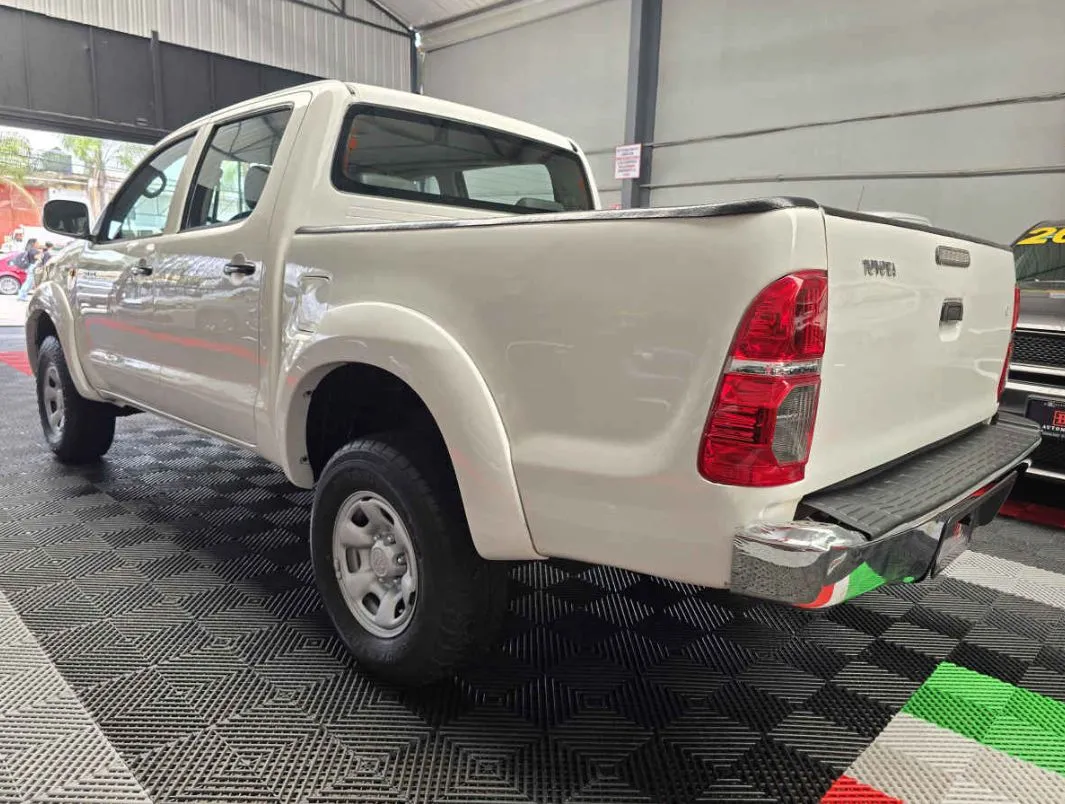 Toyota Hilux 2015.