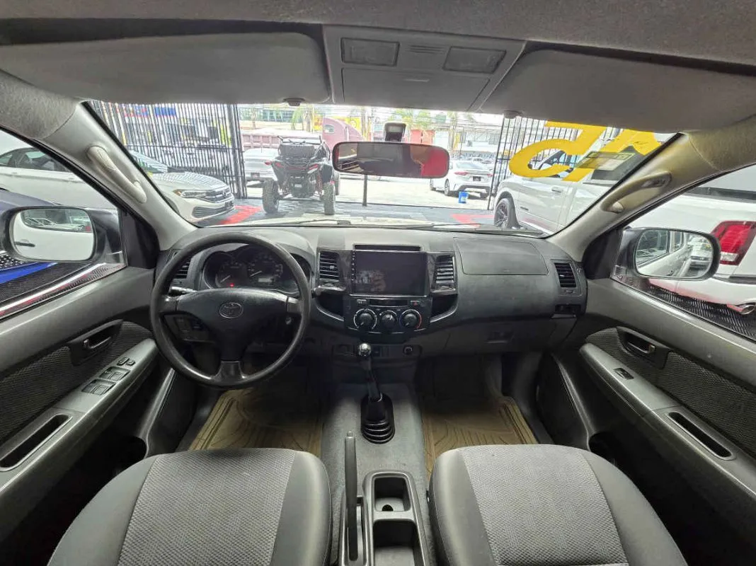Toyota Hilux 2015.