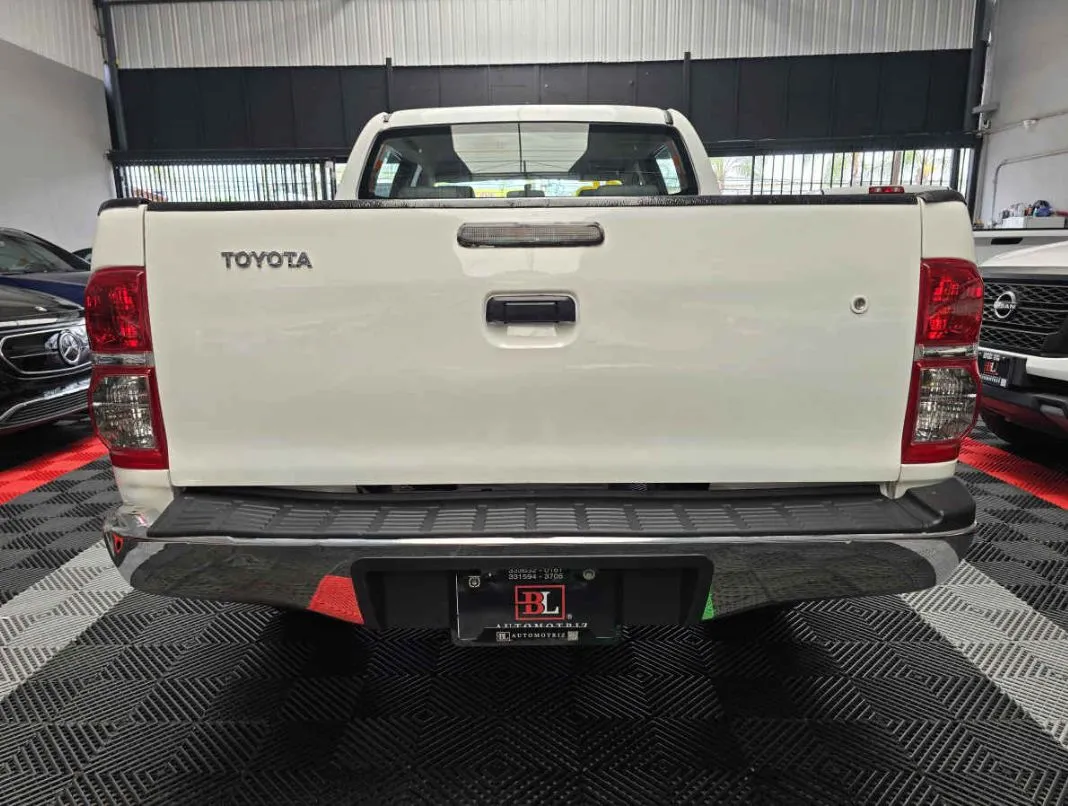 Toyota Hilux 2015.