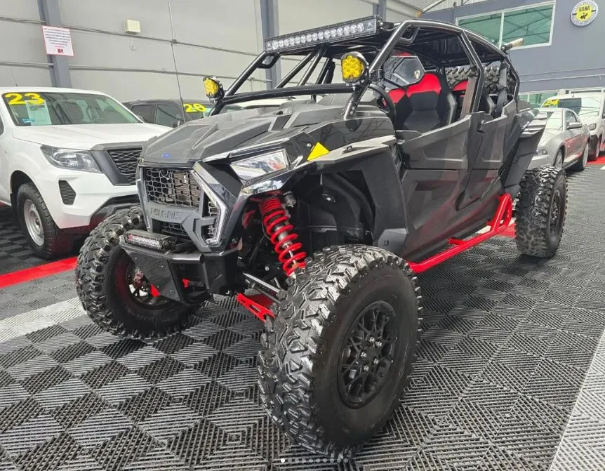 POLARIS RZR XP 1000 4 PUERTAS 2020