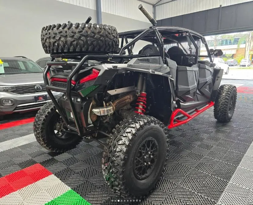 POLARIS RZR XP 1000 4 PUERTAS 2020