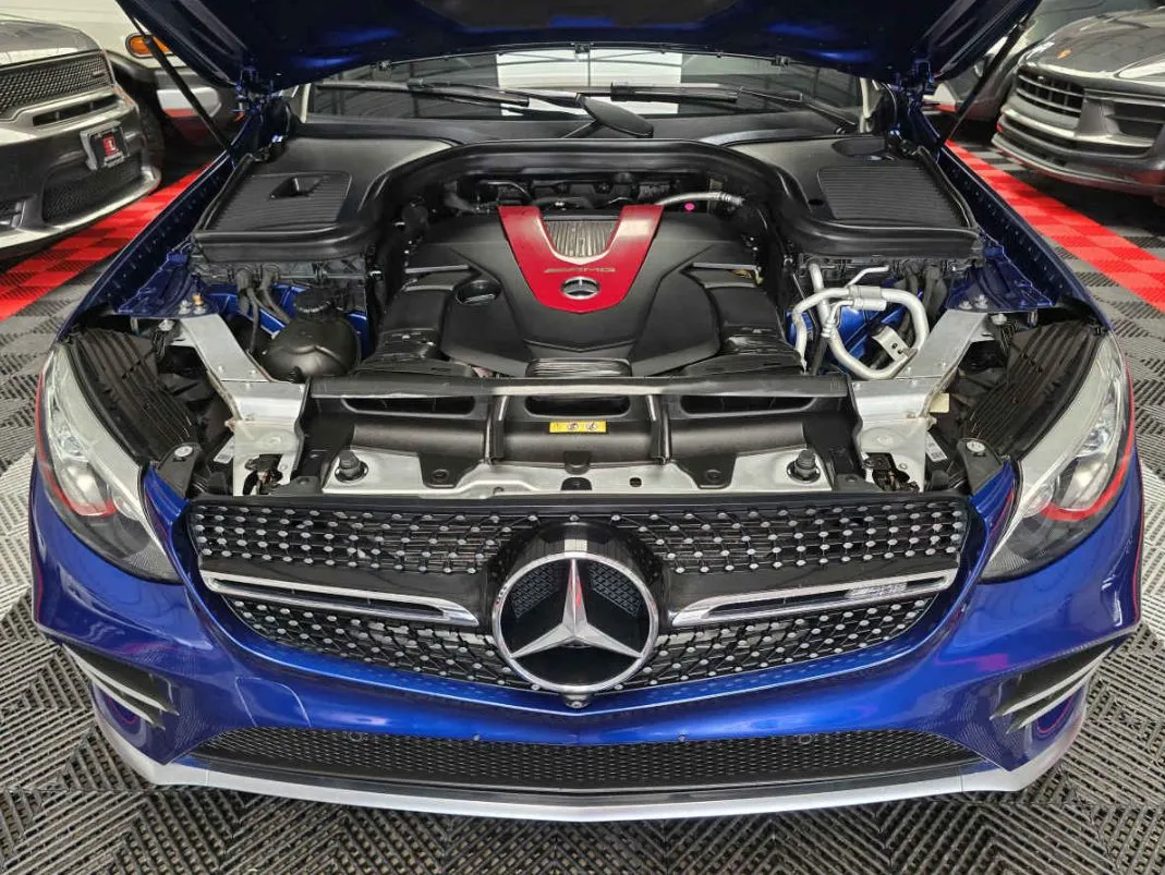 Mercedes-Benz Clase GLC 2019 5p GLC AMG 43 Coupe V6/3.0/T Aut.
