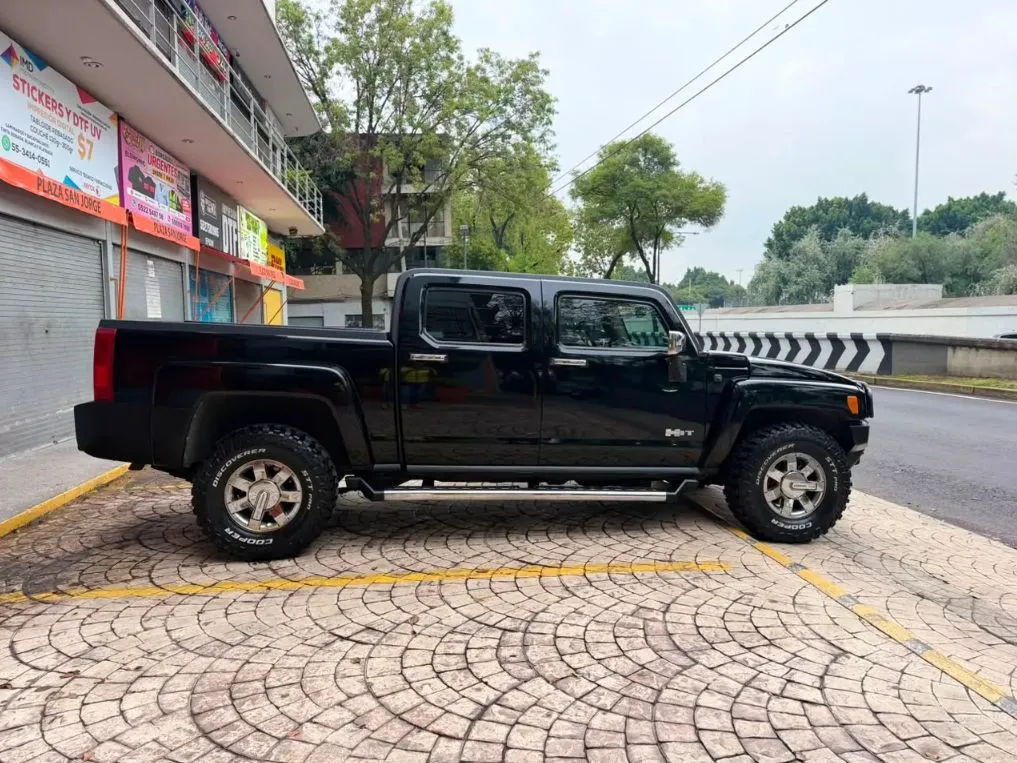 HUMMER H3T CREW CAB 4X4 2010