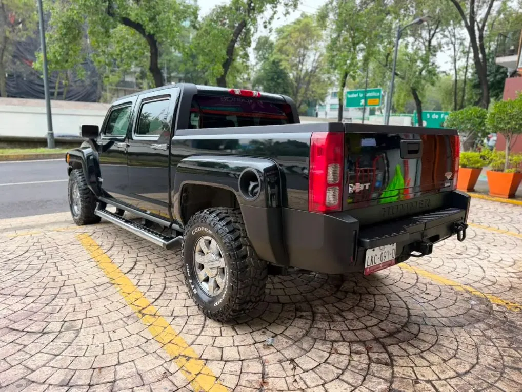 HUMMER H3T CREW CAB 4X4 2010