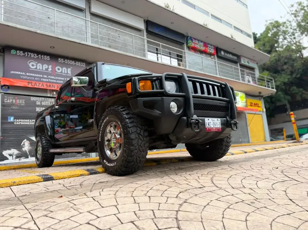 HUMMER H3T CREW CAB 4X4 2010