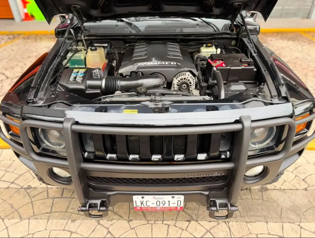 HUMMER H3T CREW CAB 4X4 2010