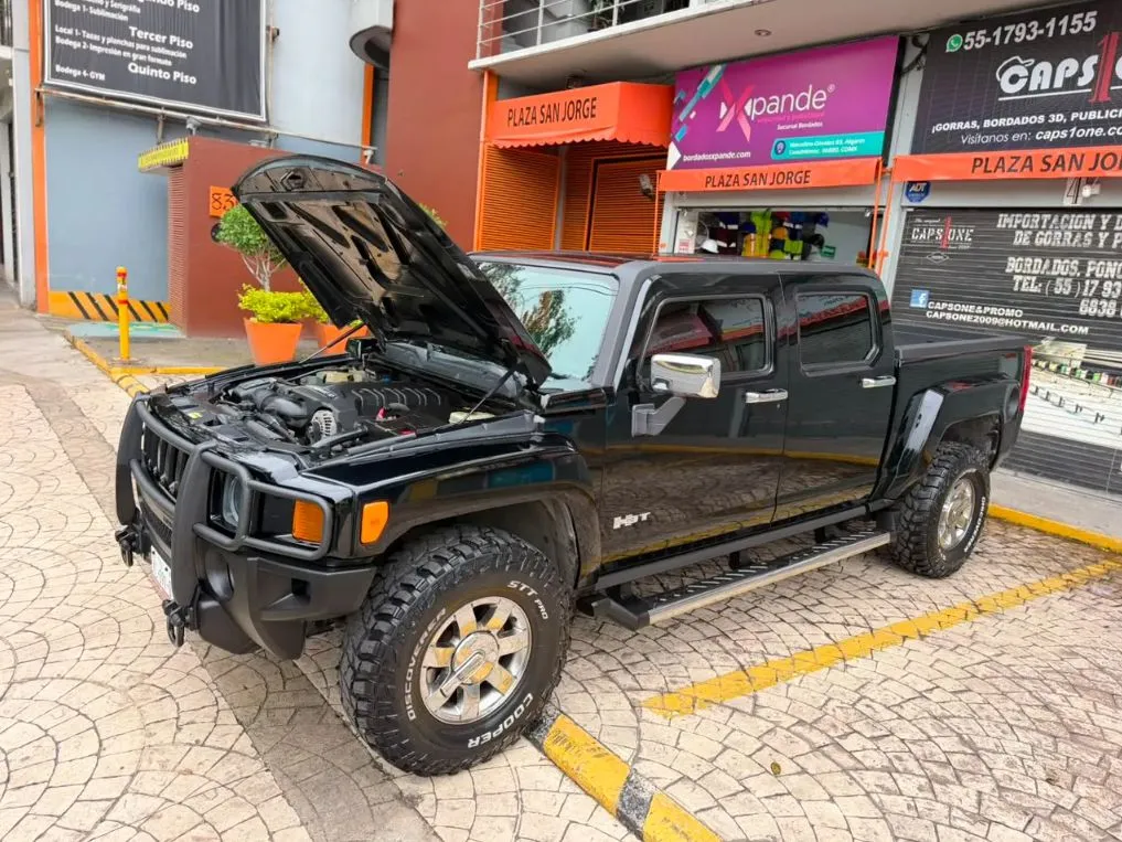 HUMMER H3T CREW CAB 4X4 2010