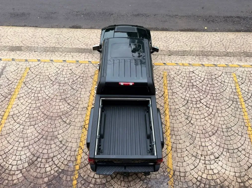 HUMMER H3T CREW CAB 4X4 2010