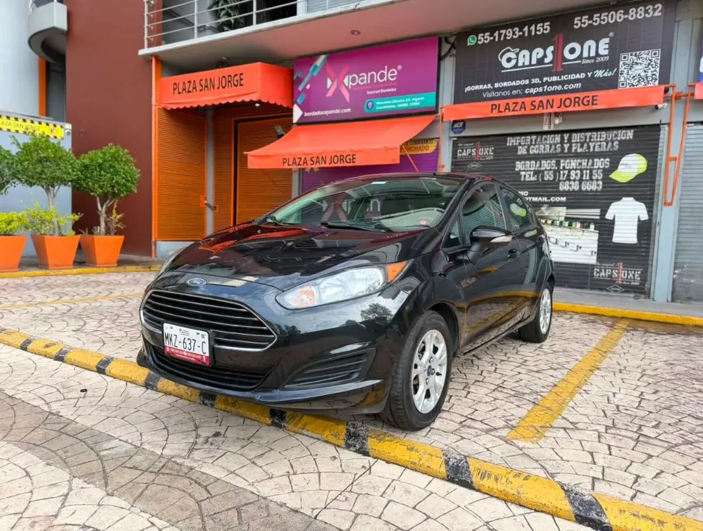 FORD FIESTA SE HB 2015