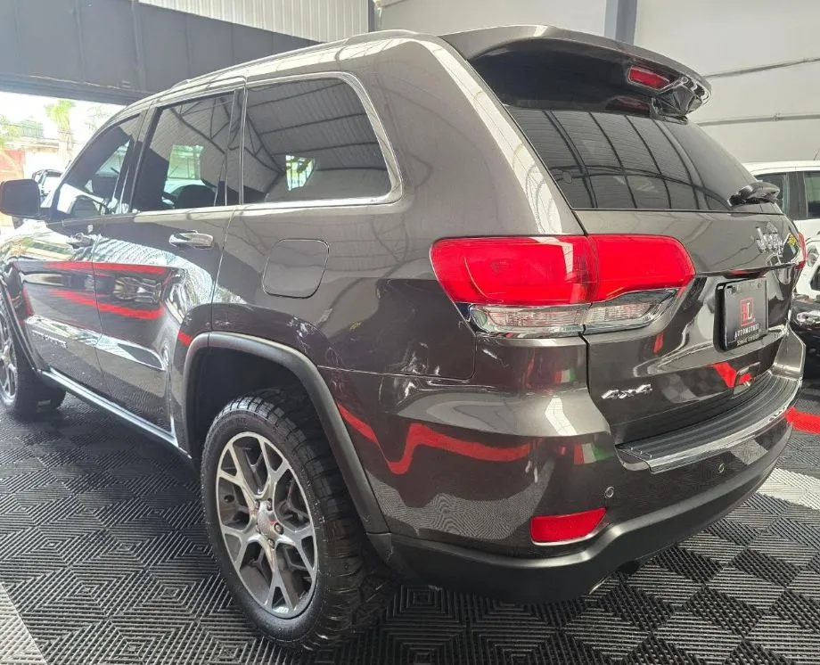 JEEP GRAND CHEROKEE LIMITED 4X4 5.7L HEMI 2019