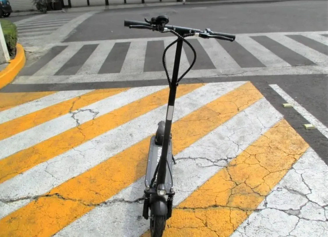 PATINETA SCOOTER 100% ELÉCTRICA 2023 MARCA HORWIN 500W