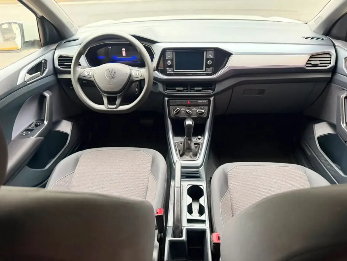VOLKSWAGEN T-CROSS TRENDLINE 2024