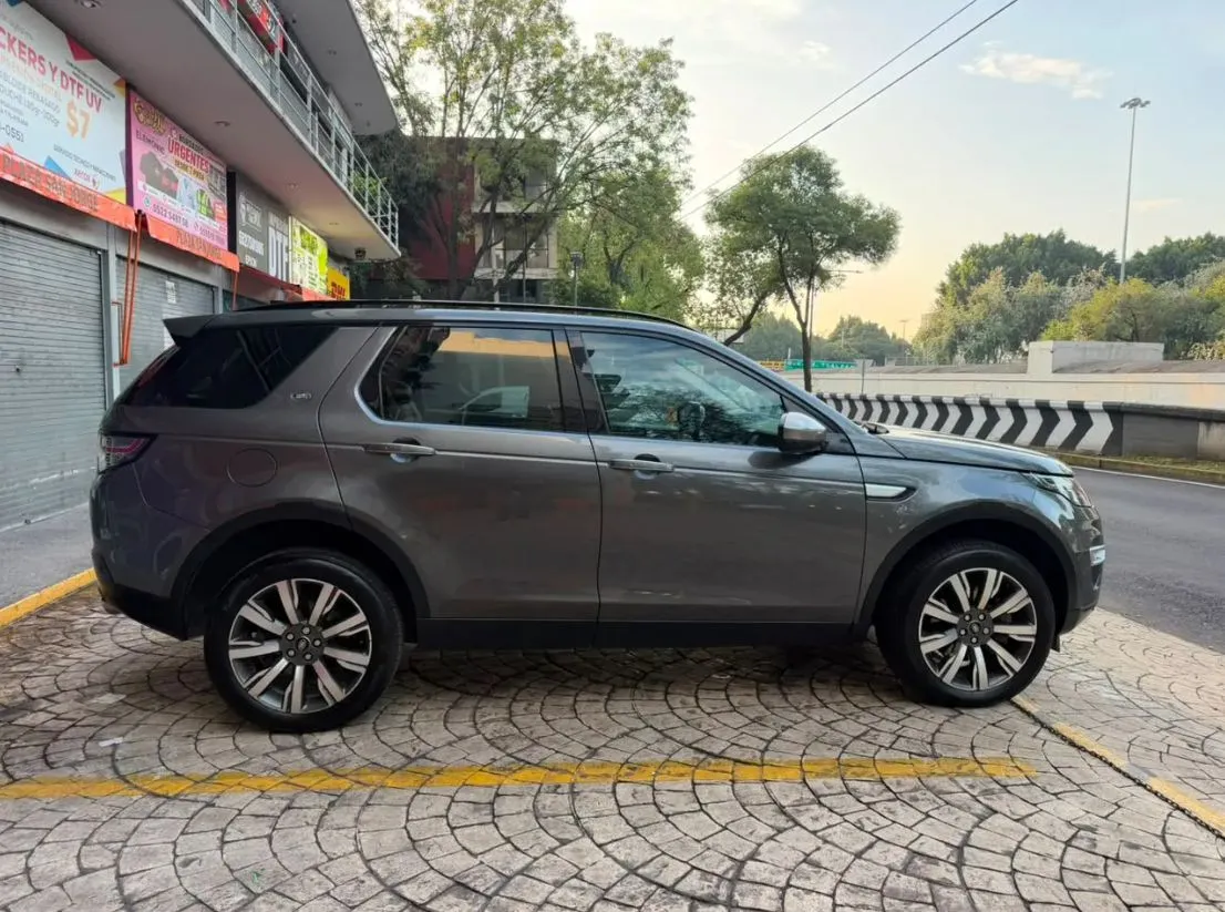 LAND ROVER DISCOVERY SPORT 2018