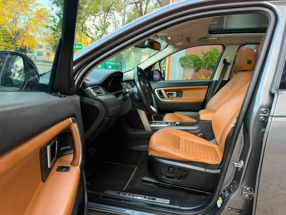 LAND ROVER DISCOVERY SPORT 2018