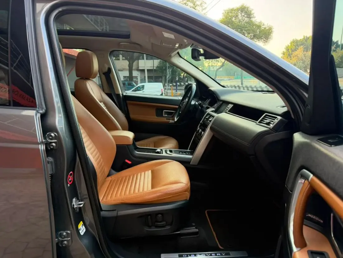 LAND ROVER DISCOVERY SPORT 2018