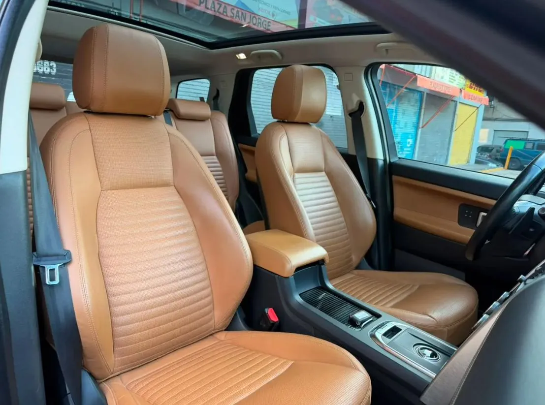 LAND ROVER DISCOVERY SPORT 2018