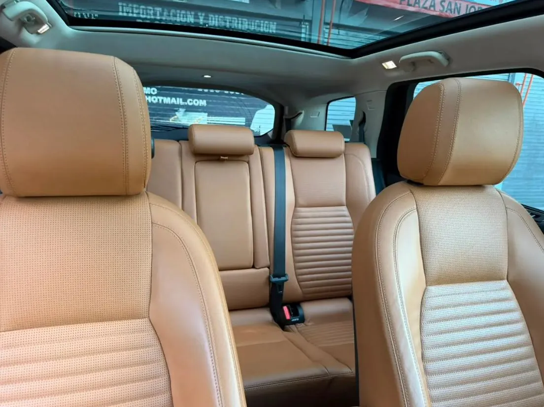 LAND ROVER DISCOVERY SPORT 2018