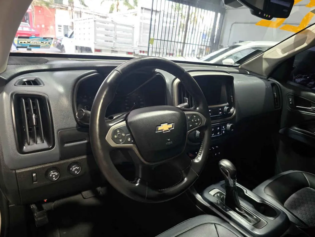 Chevrolet Colorado 2022 4p Z71 Doble Cab V6/3.6 Aut 4x4 (D).