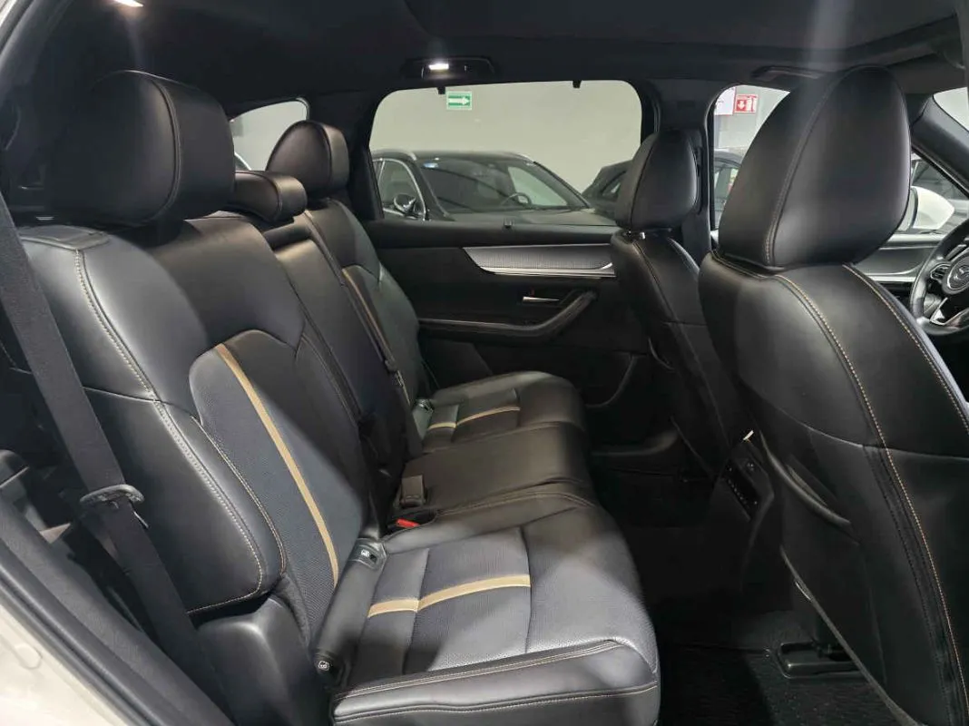 Mazda CX-90 2025