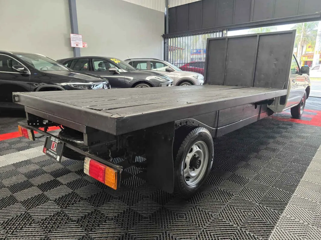 🚘 NISSAN NP300 PLATAFORMA LARGA 2015 🚘