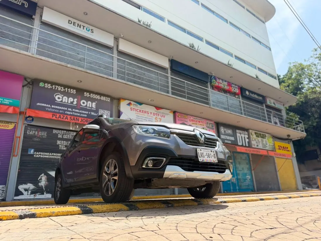 RENAULT STEPWAY INTENSE 2023 AUTOMÁTICA