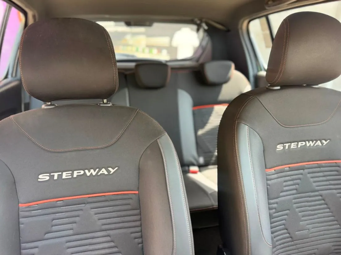 RENAULT STEPWAY INTENSE 2023 AUTOMÁTICA